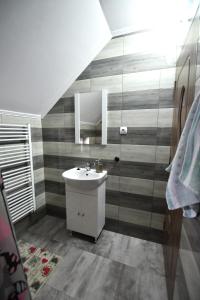 Casa de Oaspeti Cristian