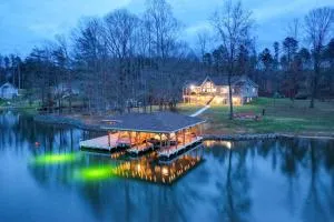 Lake Anna Home with Dock and Private Shoreline! - Bumpass
