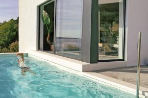 180° Sea View Private House Vis Island archipelago
