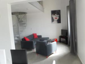 Appartements Location saisonniere UZES 30700 6personnes : photos des chambres