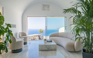 Canaves Oia Suites & Spa Santorini Greece