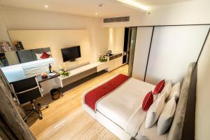Bhagini Icon Premier Hotel