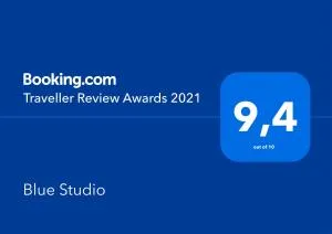 Blue Studio - 尼亚·蒙达尼亚