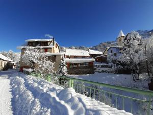 Hotels Auberge du Bachelard : photos des chambres