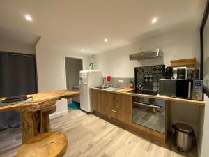 Appartements de Charme Centre Ville Lannion photo 6