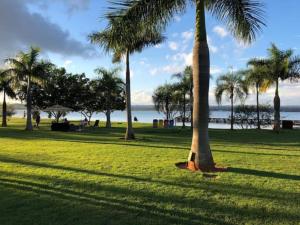 Flat Life Resort com vista do Lago