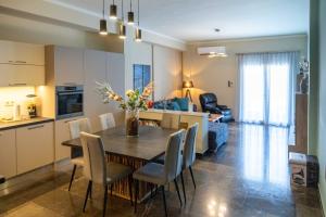 Stork House family Nafplio