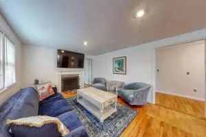 Cape Cod Playhouse - Bass River