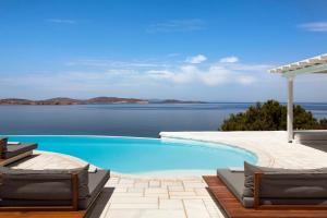 The Magnificent Villa Sunset by Divine Property SA Myconos Greece