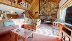 Snowcreek III #448 condo