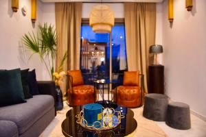 Appartement de prestige climatisé à lhivernage 400m de la Gare