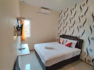 Ayuning Guest House Syariah Semarang Mitra RedDoorz - Kalibanteng-lor