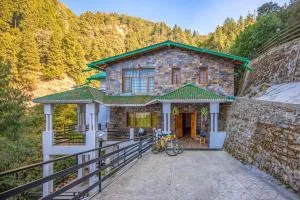 StayVista at Villa Clouds Haven with Bicycle - Nainital - Bhatrojkhan