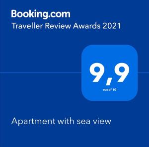 Апартаменты в Аркадии с террасой и прямым видом на море