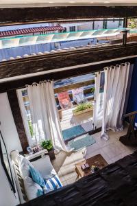 APTO 2º Andar No Centro