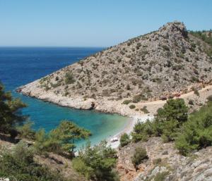 ZARTA a Cosy Stone Village House with Splendid View Chios-Island Greece