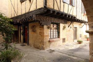 Maisons de vacances MAISON DE NOSTRADAMUS*** OCCITANIE INSOLITE : photos des chambres