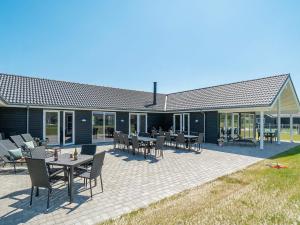 30 person holiday home in Nørre Nebel