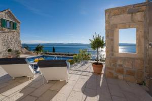 Villa Belle Murvica An Exquisite 3 Bedroom Villa Overlooking the Adriatic Sea