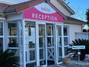 Fasthotel Toulon photo 6