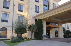 Comfort Inn & Suites Dallas Medical-Market Center