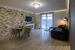 One-Bedroom Apartment room in Apartamenty Bryza - Debina