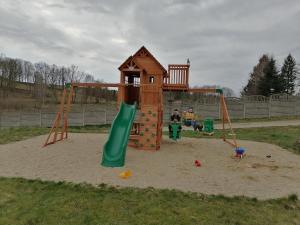 Rezerwat Wielin Sauna - Balia - Hot Tube - Jacuzzi - Basen - Klimatyzacja - Kominek