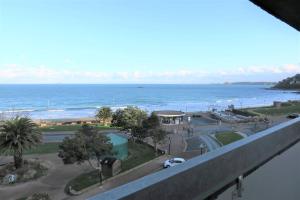 Appartement VUE PANORAMIQUE MER plage de Trestraou à PERROS-GUIREC - Réf 911