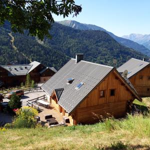 Chalets Chalet Skidh - 10 personnes - emplacement ideal au centre de Vaujany : photos des chambres