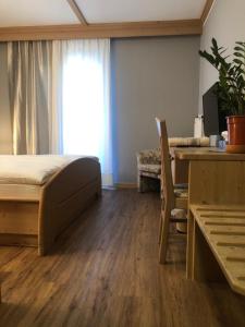 Classic Double Room with Balcony