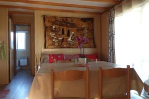 Chalets Chalet dans parc de loisirs 5 etoiles : photos des chambres