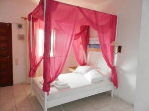 Aeolos Hotel Apartments Lakonia Greece
