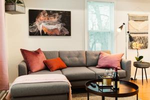 The Inn at Newton Highlands