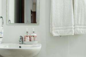 CASA FAMILIAR PARA 8 PERSONAS EN RESIDENCIAL SEGURO