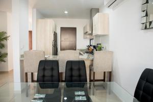 CASA FAMILIAR PARA 8 PERSONAS EN RESIDENCIAL SEGURO
