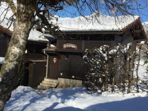 Chalets Le Manege Sud : photos des chambres