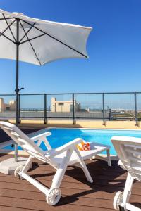 Privilege Apartment Galichet with Rooftop Pool, Village Marina - Olhão