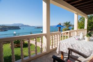 Villa Dina Apartments Chania Greece