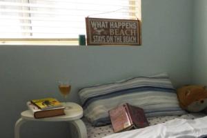 Digbys Place - waterfront apartment