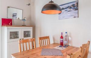 Nice Home In Dithmarschen With Wifi