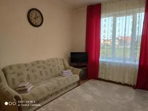 Apartments "Domovik" Івана Парканія 2а кв 19 - Lokhovo