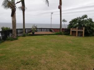 Surf and Sand - Breakerview