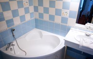 Hotels Hotel Atlantide : photos des chambres