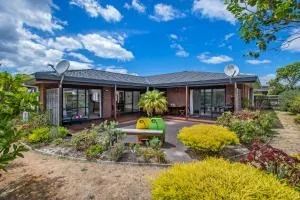 Bream Bay Bach - Ruakaka Holiday Home - 鲁阿卡卡