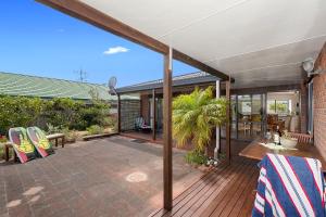 Bream Bay Bach - Ruakaka Holiday Home