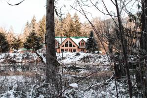 Cowichan River Lodge