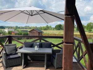 Mazurska Osada nad jeziorem Orzysz