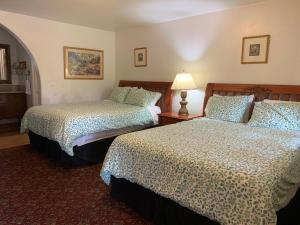 Double Queen Room room in Chantico Inn