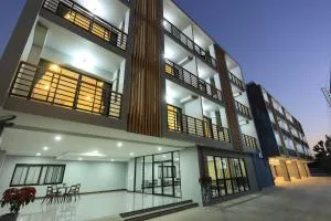 Chanapat Hotel - Ban Ku Daeng