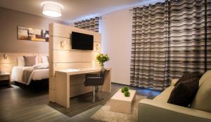 One-Bedroom Apartment room in Aero 44 BW Signature Collection